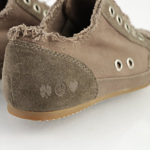 VTG Lucky Brand Womens Sneaker Size 7 Tan Suede Laceless Slip On Frayed Shoes 90 - Picture 3 of 12